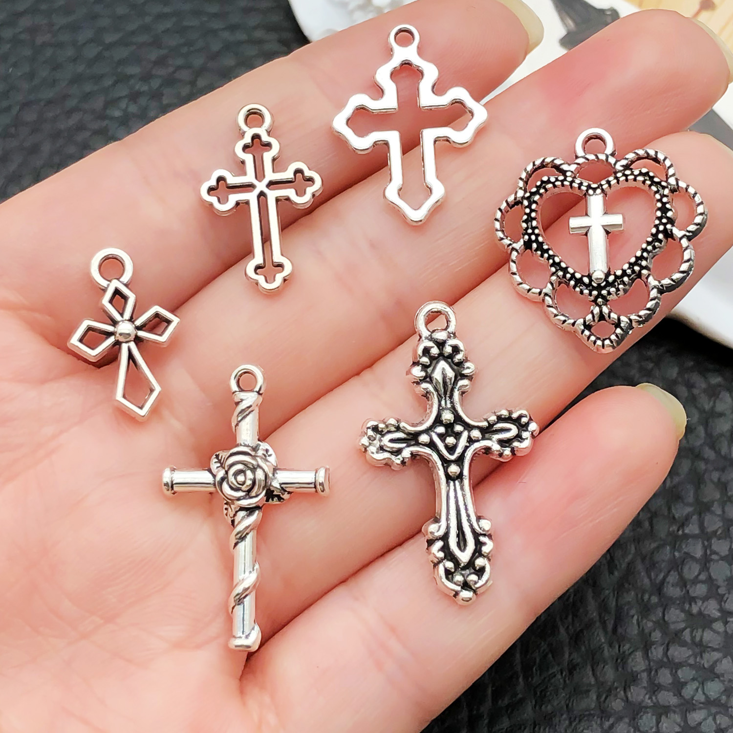 52pcs Assorted Cross Pendants  - Jewelry Making Degree ulasan dan harga